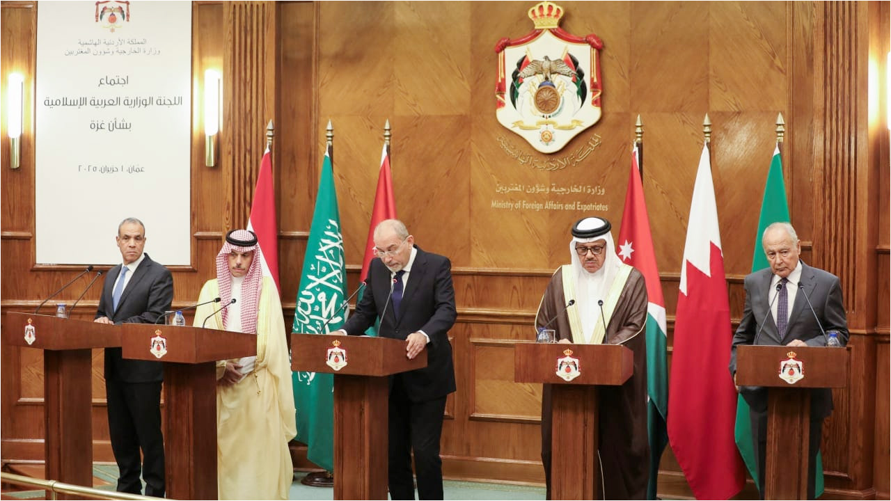 ইসরায়েলি হামলায় কাতারের পাশে আরব-ইসলামিক বিশ্ব